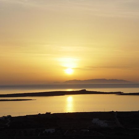 Anna Platanou Suites Agia Irini (Paros) Exterior foto